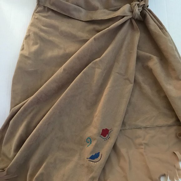 Disney Child 12-14 Pocahontas costume - Picture 5 of 6